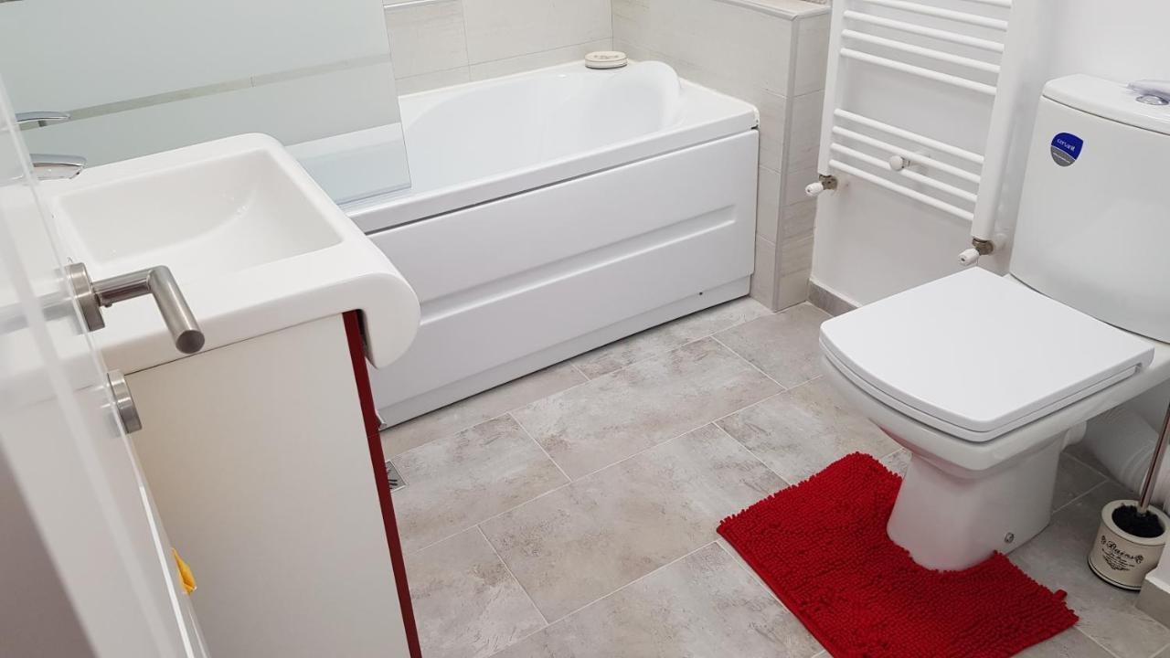 Nk47 Apartment Constanţa Eksteriør billede